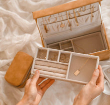 Load image into Gallery viewer, Jewelry Box