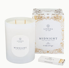 Load image into Gallery viewer, Linnea Christmas Candle
