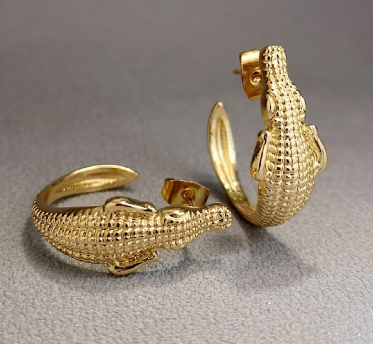 Gold Gator Hoops
