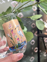 Load image into Gallery viewer, Water Bird Wine Glass
