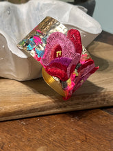 Load image into Gallery viewer, Appliqué Bangle
