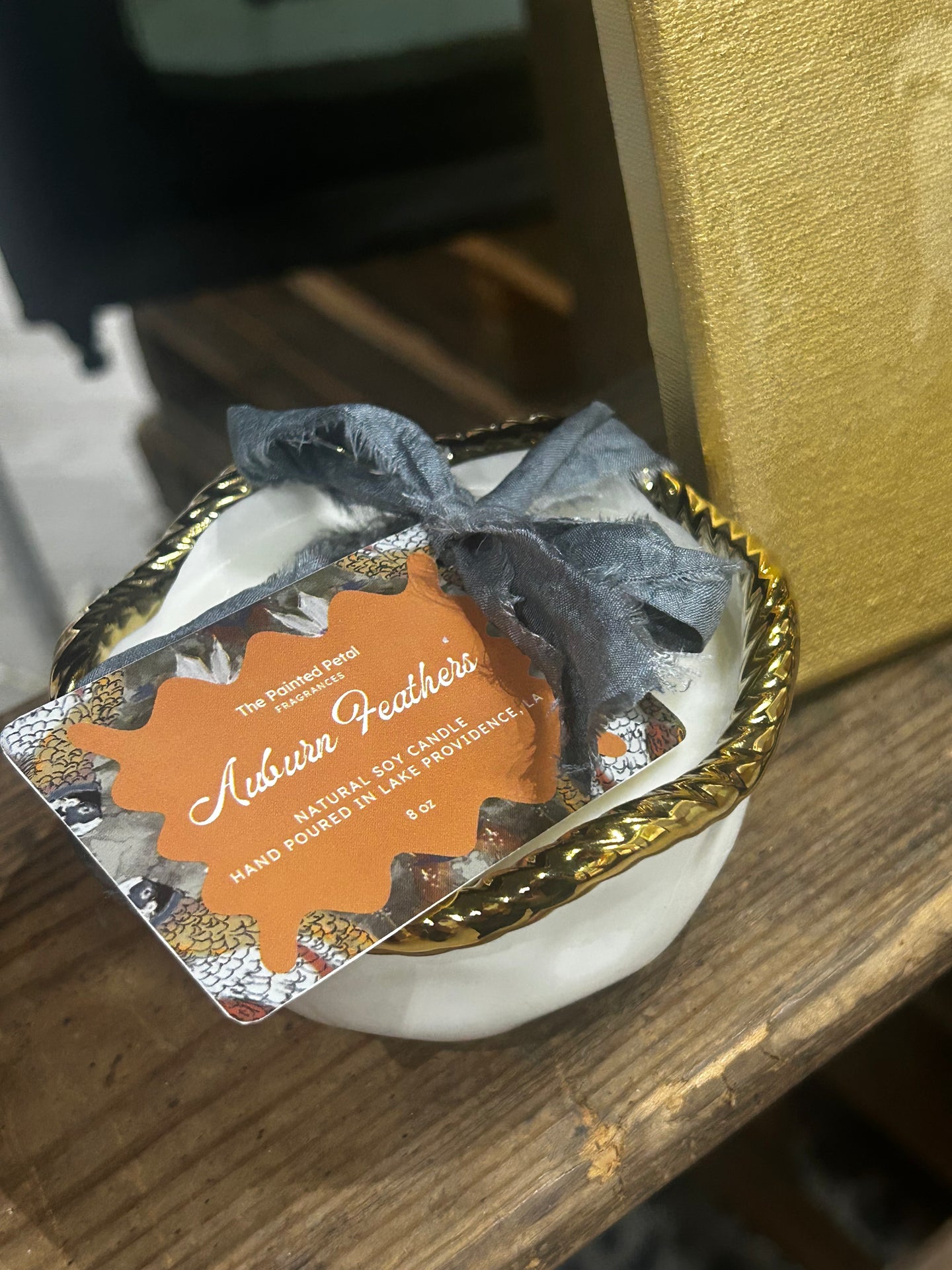 Auburn Feathers Gilded Bowl Candle